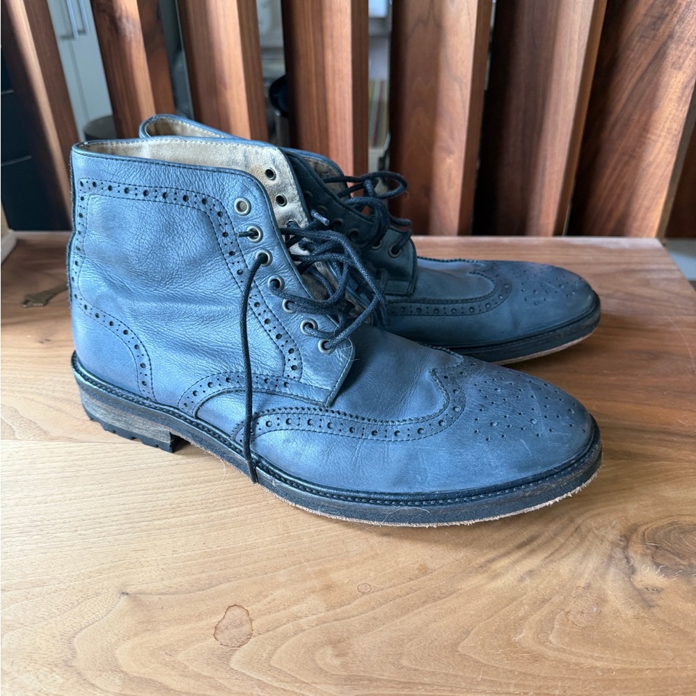 Alphakilo Wingtip Lace-Up Boots